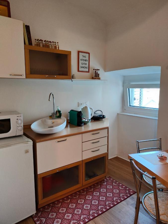 Volta 8 Rooms Trieszt Kültér fotó